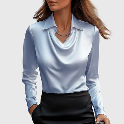 Sylvie | Blouse à l'éclat luxueux et col plissé