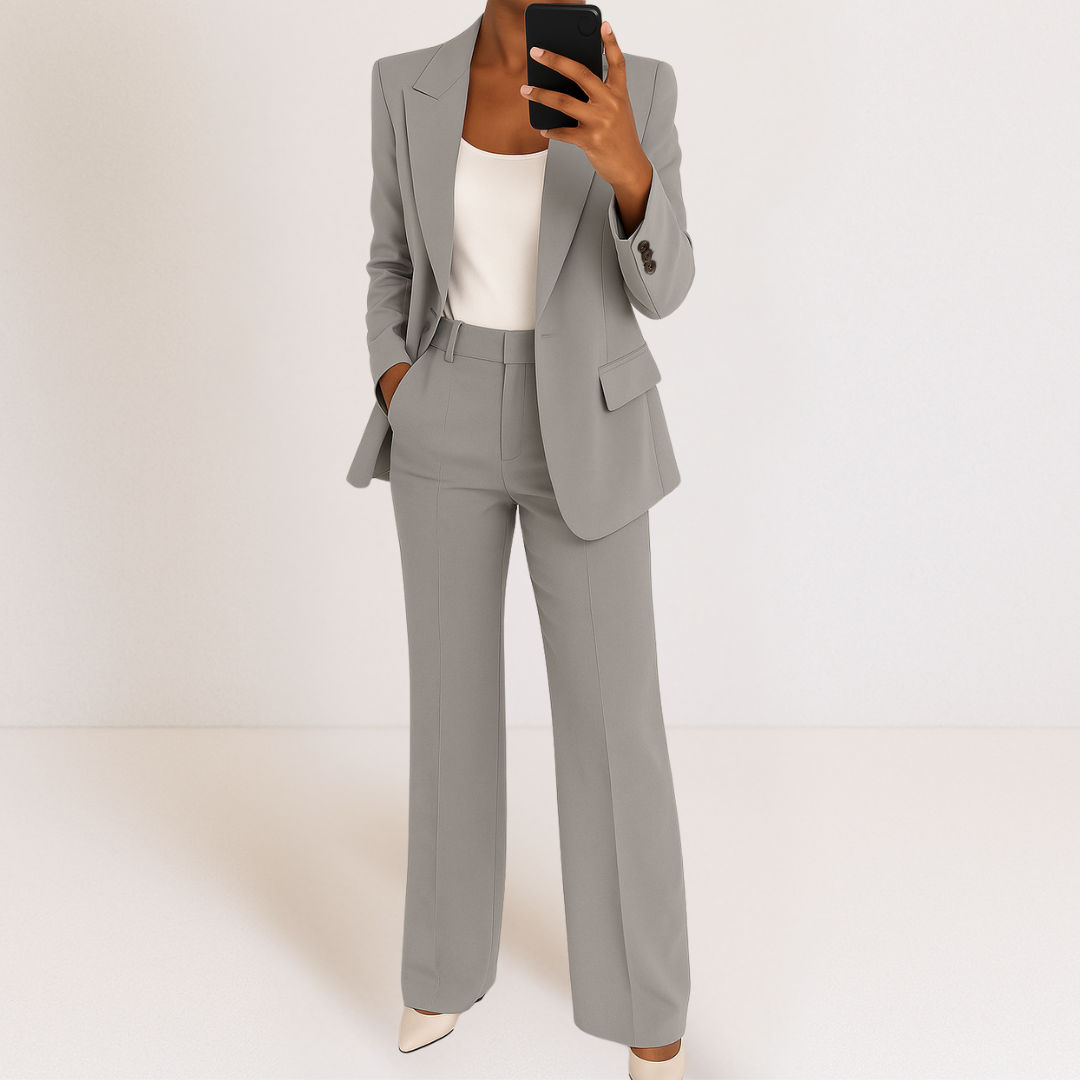 Melanie™ | Costume pour femme en deux parties