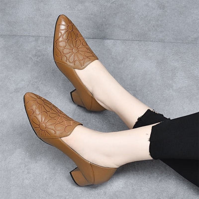 Tonette - Escarpins en cuir vegan doux brodés