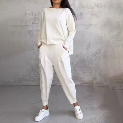 Amalia | Ensemble avec tee-shirt à manches longues et pantalon large