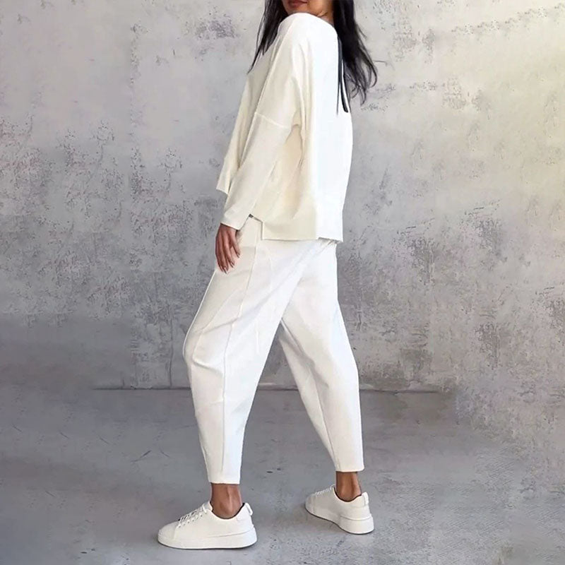 Amalia | Ensemble avec tee-shirt à manches longues et pantalon large