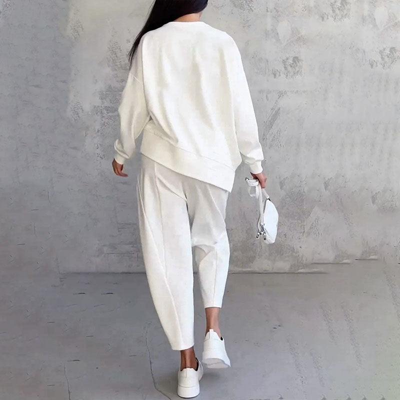 Amalia | Ensemble avec tee-shirt à manches longues et pantalon large