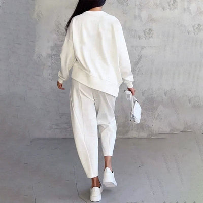 Amalia | Ensemble avec tee-shirt à manches longues et pantalon large